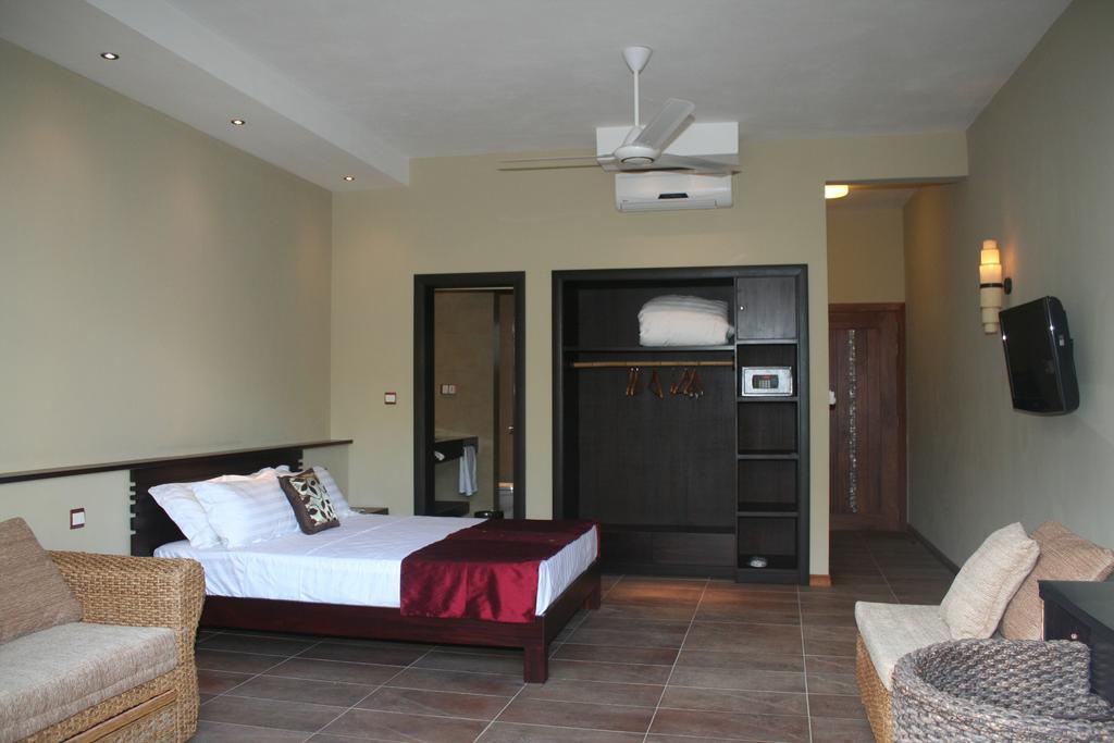 Dodola Lodge Pereybere Beach Exterior photo